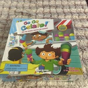 Go Go Gelato Mix the Scoops, master the favors